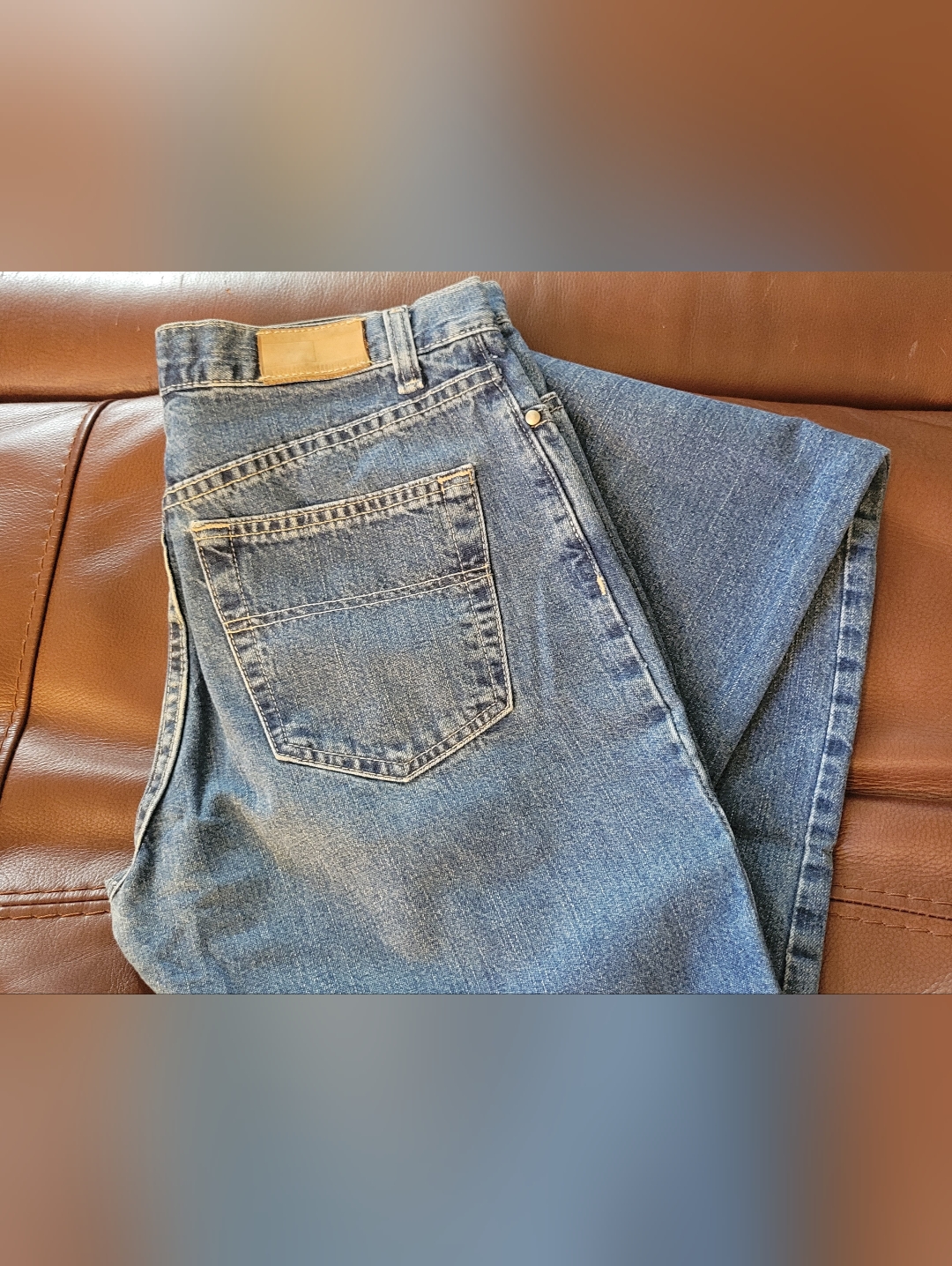 Tommy Hilfiger Women's Straight Leg 2003 Blue Jeans Size 4l